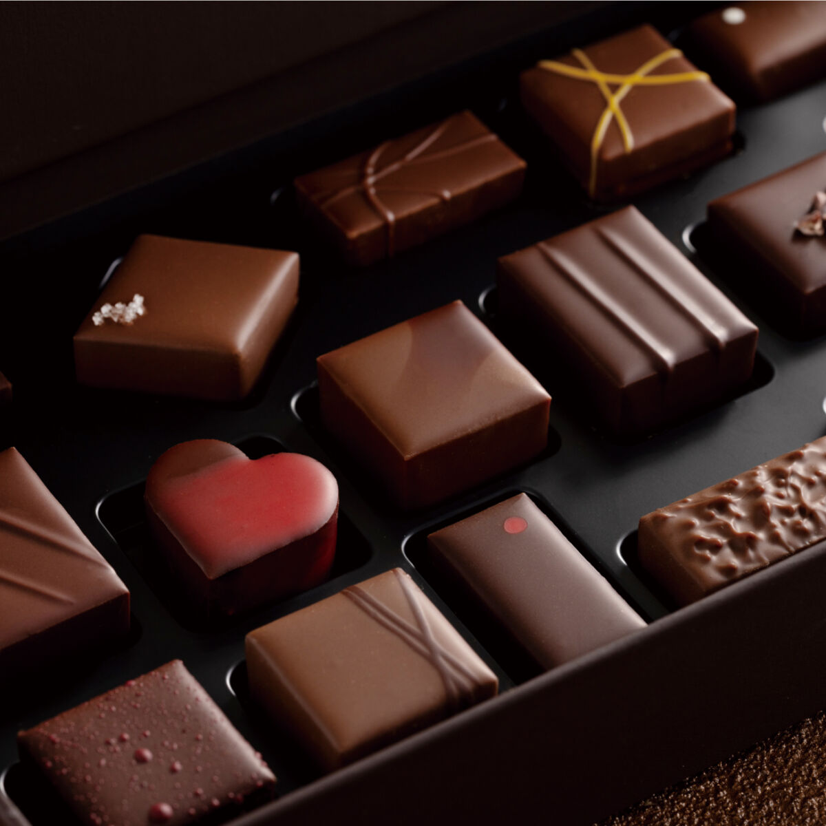 ル・ショコラ Le Chocolat 全3巻 チョコレート菓子 未開封DVD付 【公式